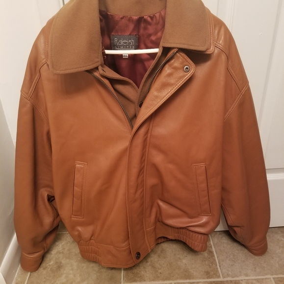 Raleigh Limited Leather Jacket - Picture 5 of 5